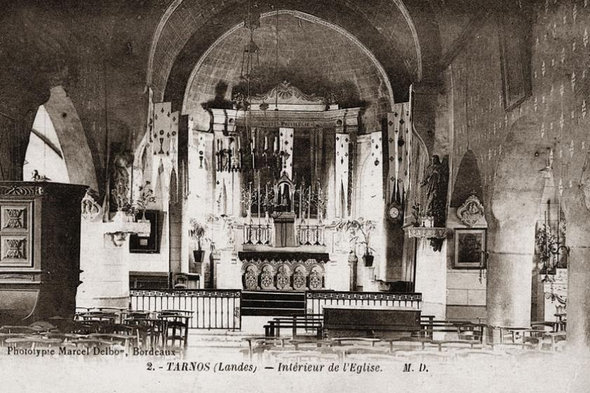 L'intérieur de l'église au début du XXème siècle.