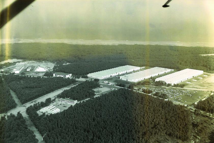 Vue aérienne du site d'implantation de Turbomeca. Milieu des années 1970, Ville de Tarnos 